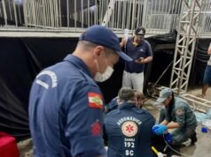 Trabalhador morre após eletrocussão e queda de 6 metros durante show de Murillo em SC