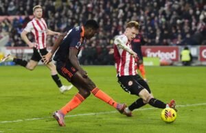 Nottingham Forest aumentou as esperanças de sobrevivência com vitória em Brentford