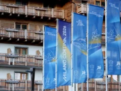 Ingressos “Compre um, ganhe outro” oferecidos aos jovens para a Cerimônia de Abertura de Milão