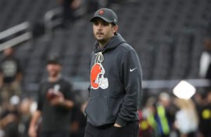 Falcons contratam Tommy Rees como próximo OC, marcando o reencontro com o novo técnico Kevin Stefanski