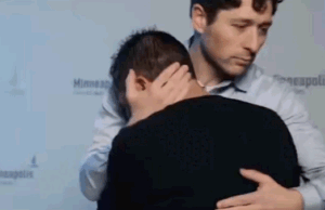 O prefeito de Minneapolis, Jacob Frey, está criticando a operação do ICE em uma nova postagem nas redes sociais