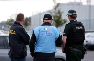 Irlanda propõe nova lei que permite à polícia usar spyware