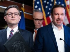 Congresso revela pacote de financiamento de US$ 80 bilhões em meio ao congelamento de financiamento do DHS