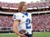 Duas lendas da NFL que ajudaram Chad Powers a criar o show de futebol perfeito