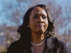 Um raro processo no caso Cook-Trump pode influenciar os juízes da Suprema Corte