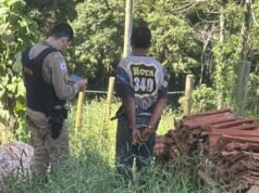 A polícia prendeu um suspeito que atirou na cabeça do primeiro em uma fazenda em Bom Reposo