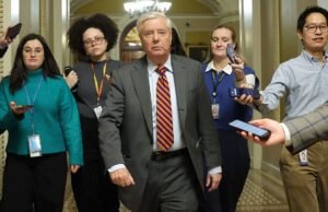 Graham torpedeia o acordo de financiamento Trump-Schumer e critica o presidente da Câmara por ‘prejudicá-lo’ na geada do Ártico