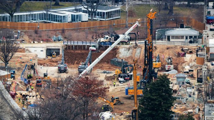 white-house-ballroom-construction.jpg