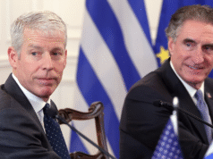 Os principais secretários de gabinete de Trump reiniciaram o principal conselho de energia depois que Biden o dissolveu