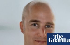 Uma menina de 16 anos e um menino de 15 foram considerados culpados de assassinar um homem atacando-os com pedras em Kent. Crime