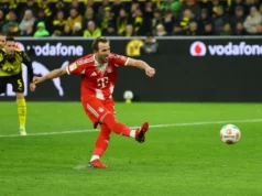 O bis de Kane e o golo de Kimmich levaram o Bayern a uma vitória de recuperação por 3-2 sobre o Dortmund.