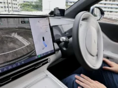 Como usar a função de estacionamento automático do seu carro