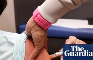 Republicano da Flórida defende projeto de lei para enfraquecer a segurança das vacinas para crianças na Flórida