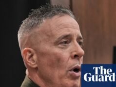 Bovino retratado como general confederado na administração do trunfo de troca de e-mails de 2018