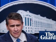 Primeira coisa: Todd Blanche diz que a revisão do caso de tráfico sexual de Jeffrey Epstein acabou nas notícias americanas