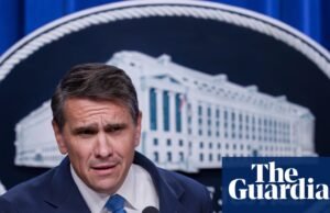 Primeira coisa: Todd Blanche diz que a revisão do caso de tráfico sexual de Jeffrey Epstein acabou nas notícias americanas