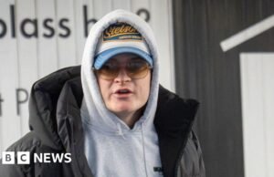 Filho da princesa herdeira da Noruega é ouvido chorando em julgamento por estupro