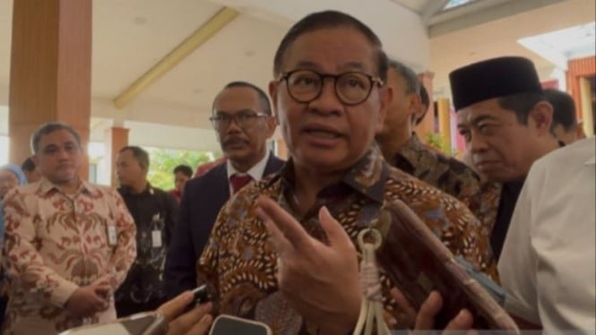 1770664107_69842c37ea1d9-gubernur-dki-jakarta-pramono-anung_gemini_665_374.jpg