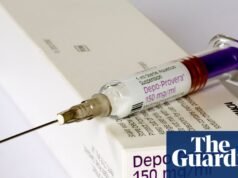 Escritório de advocacia do Reino Unido considerando ação em nome de mulheres que desenvolveram tumores cerebrais após usarem anticoncepcionais Pfizer