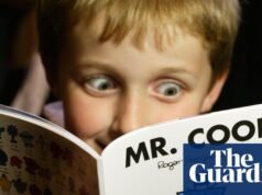 Dicas e truques de Susie Dent para fortalecer o vocabulário de uma criança