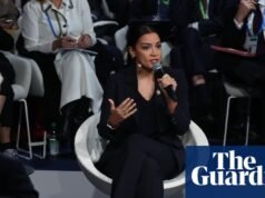 AOC acusa Trump de tentar inaugurar a ‘era do totalitarismo’ na conferência de Munique Alexandria Ocasio-Cortez