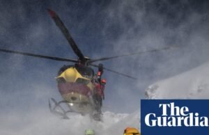 Dois britânicos estão entre as três pessoas mortas após avalanche nos Alpes franceses. França