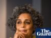 Arundhati Roy deixa o Festival de Cinema de Berlim por causa do comentário ‘fique longe da política’. festival de cinema de berlim