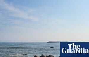 No meio da disputa de Pequim, o Japão apreendeu um barco de pesca chinês dentro da sua zona económica. Japão