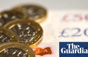 As vendas de anuidades de pensão atingiram recorde, já que o valor médio excede £ 80.000 de pensão