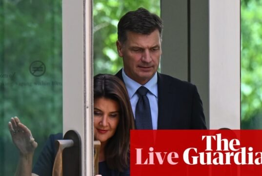 Notícias da Austrália ao vivo: Angus Taylor se recusa a se envolver na formação da nova bancada da oposição | notícias da Austrália