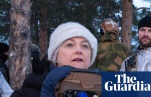 A Grã-Bretanha está considerando impor novas sanções à Rússia depois que veneno de sapo foi encontrado em Navalny. política externa