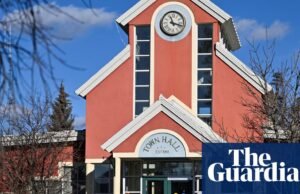 ‘As pessoas querem ajudar’: canadenses se reúnem em torno de Tumbler Ridge depois do tiroteio na escola Tumblr Ridge School