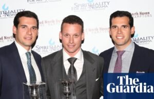 ‘Eu estava com tanto medo’: Testemunhas no julgamento nos EUA alegam que os irmãos Alexander trabalharam juntos para estuprar mulheres em Nova York