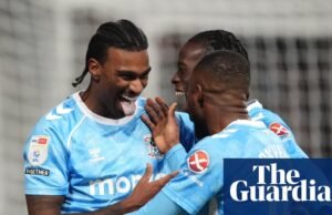 O hat-trick de Hadji Wright venceu o Middlesbrough e devolveu o Coventry ao topo do campeonato. campeonato