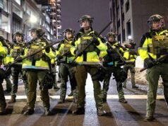 Máscaras ICE protegidas enquanto DHS relata aumento em ataques