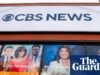 Produtor que está deixando a CBS News alega preconceito político enquanto a Paramount se prepara para comprar a Warner Bros.