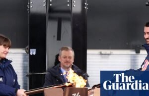 As Paraolimpíadas de Inverno avançam em ritmo lento devido ao risco de a Rússia boicotar a cerimônia de posse. paraolimpíadas de inverno de 2026
