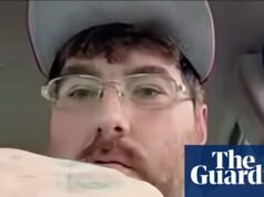 Homem dos EUA lança desafio para desmascarar sua afirmação de ter o menor pênis do mundo para aumentar a conscientização sobre o micropênis Carolina do Norte