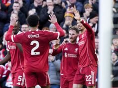 Liverpool impressiona com lances de bola parada para garantir derrota no West Ham