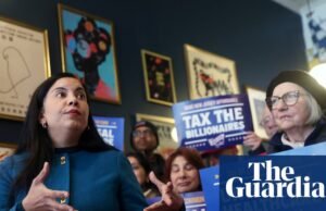 ‘Você está pronto para revidar?’: Democratas prontos para enfrentar os apoiadores de longa data do partido antes das notícias intermediárias dos EUA