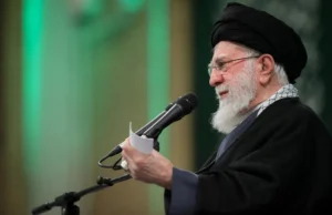 Teerã alerta para conflito regional se EUA atacarem o Irã