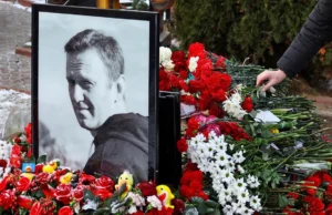 Grã-Bretanha diz que aliados acreditam que Navalny, crítico do Kremlin, foi envenenado