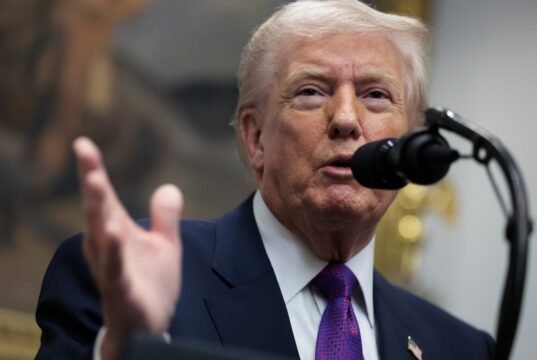 Trump ataca a “destruição arrebatadora” global no início da importante conferência de segurança de Munique