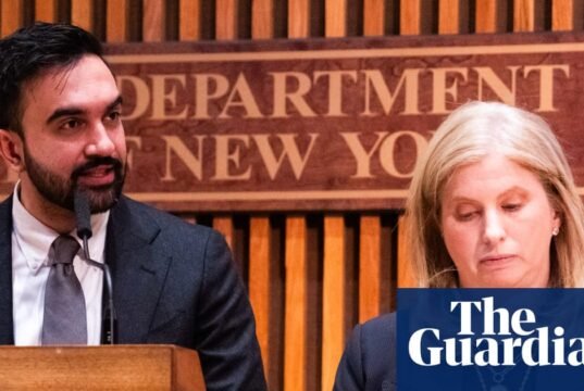 Mamdani enfrenta seu primeiro encontro com o NYPD – ele correrá o risco de alienar a polícia? | Zohran Mamdani