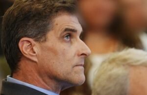 Ex-arremessador da MLB Dan Serafini condenado à prisão perpétua por atirar em sogros