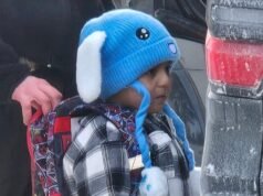 Filho e pai de 5 anos voltam para Minnesota após serem libertados da custódia da imigração