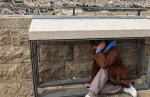 Israelitas procuram refúgio caso o Irão retaliasse