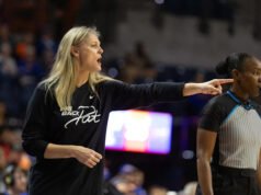 Kelly Harper diz que retornar ao Tennessee para Lady Vols vs. Missouri não é sobre ela