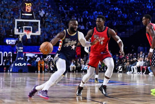 Jaylen Brown liga para Beverly Hills em meio à polêmica sobre o encerramento do evento durante o fim de semana do All-Star: ‘Estou indignado’