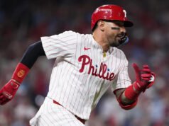 Padres contrata o ex-rebatedor dos Phillies Nick Castellanos, o arremessador Canning e Marquez, disse fonte da AP